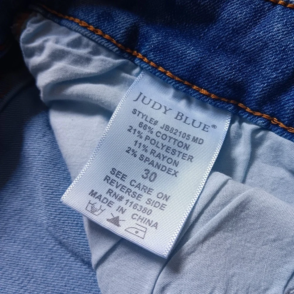 Judy Blue Skinny Fit Jeans Size 30 Distressed Blue Denim Medium Wash